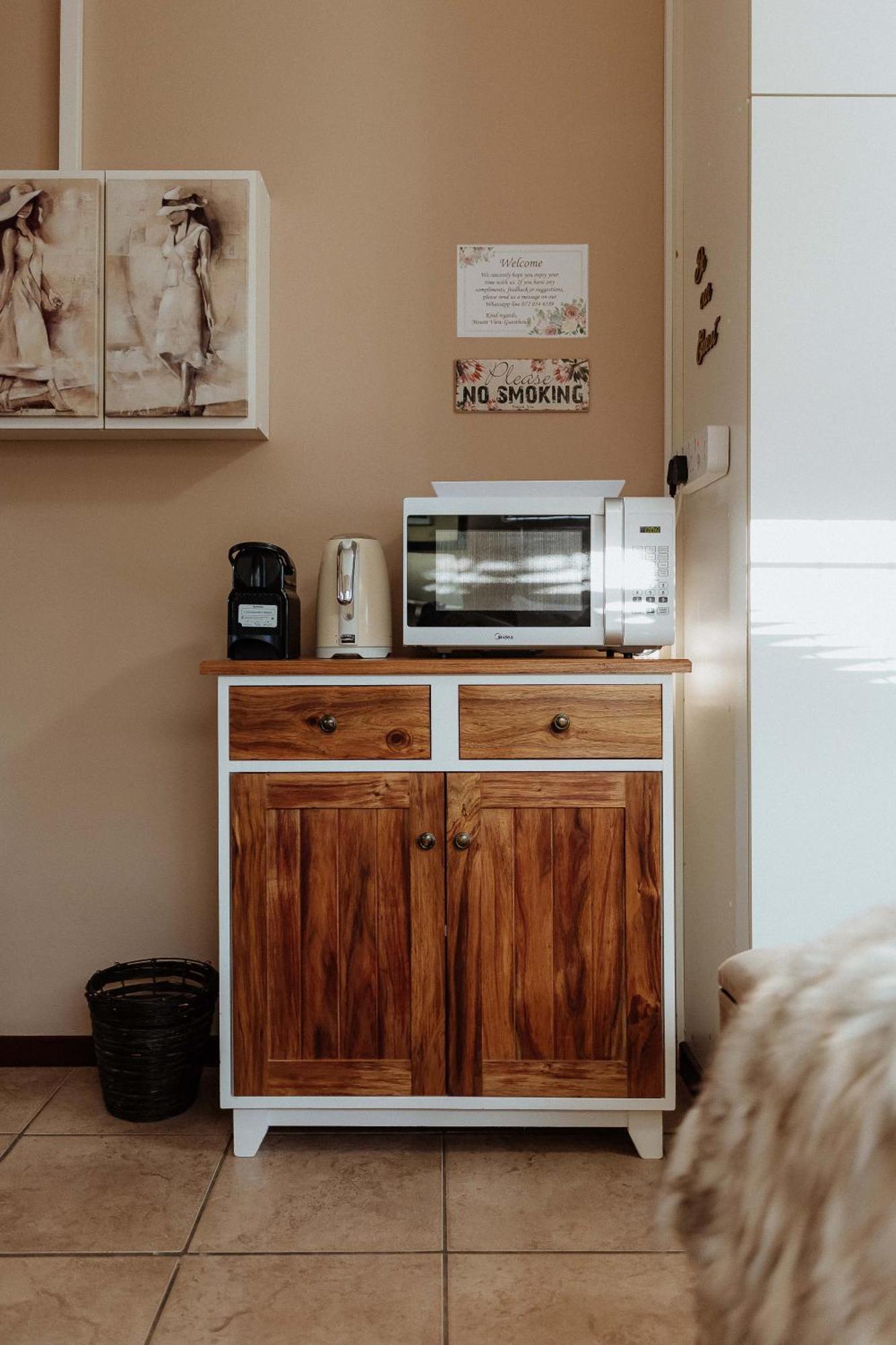 Mountain View Guesthouse Vanrhynsdorp Экстерьер фото